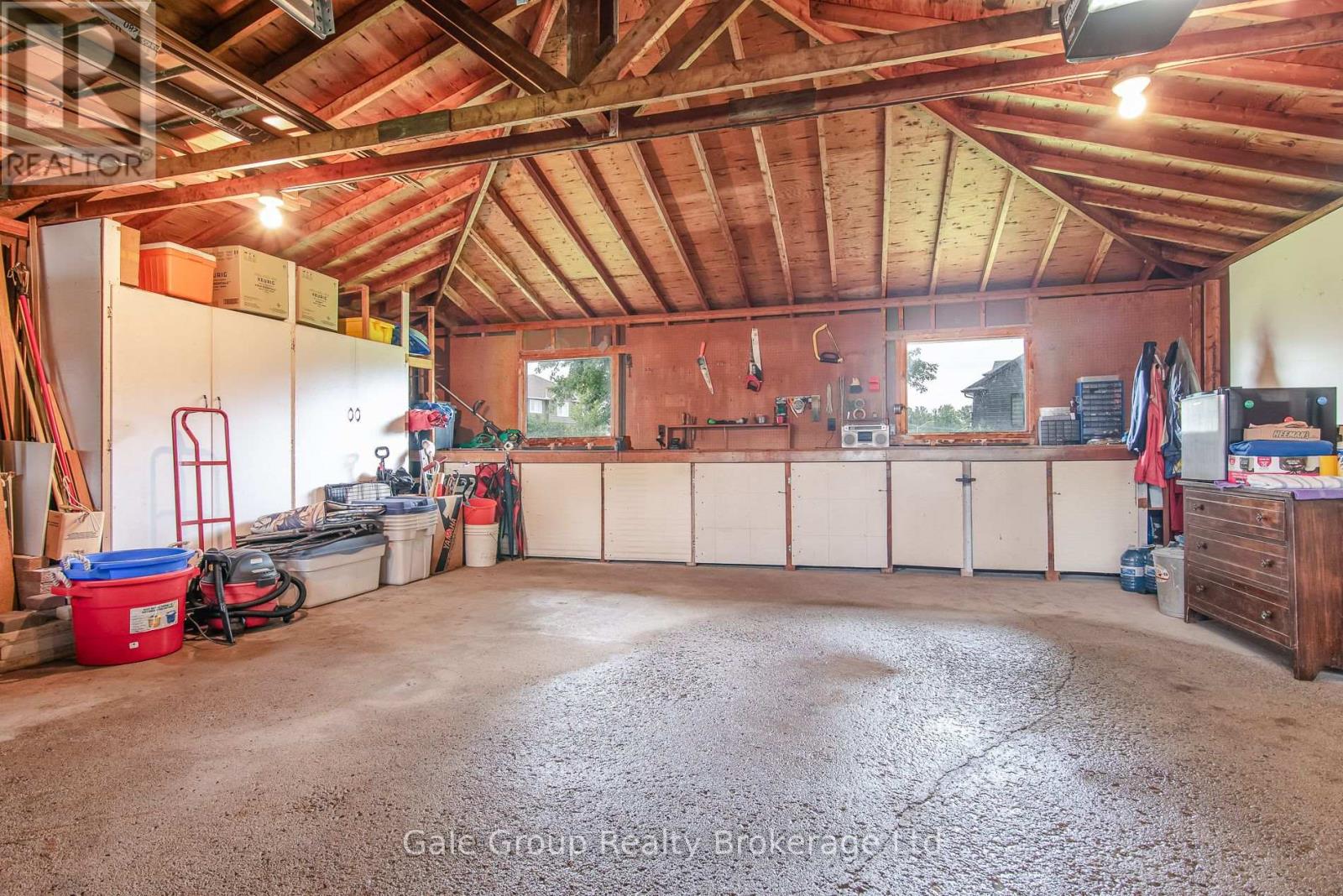 20 George Street E Property Photo 35