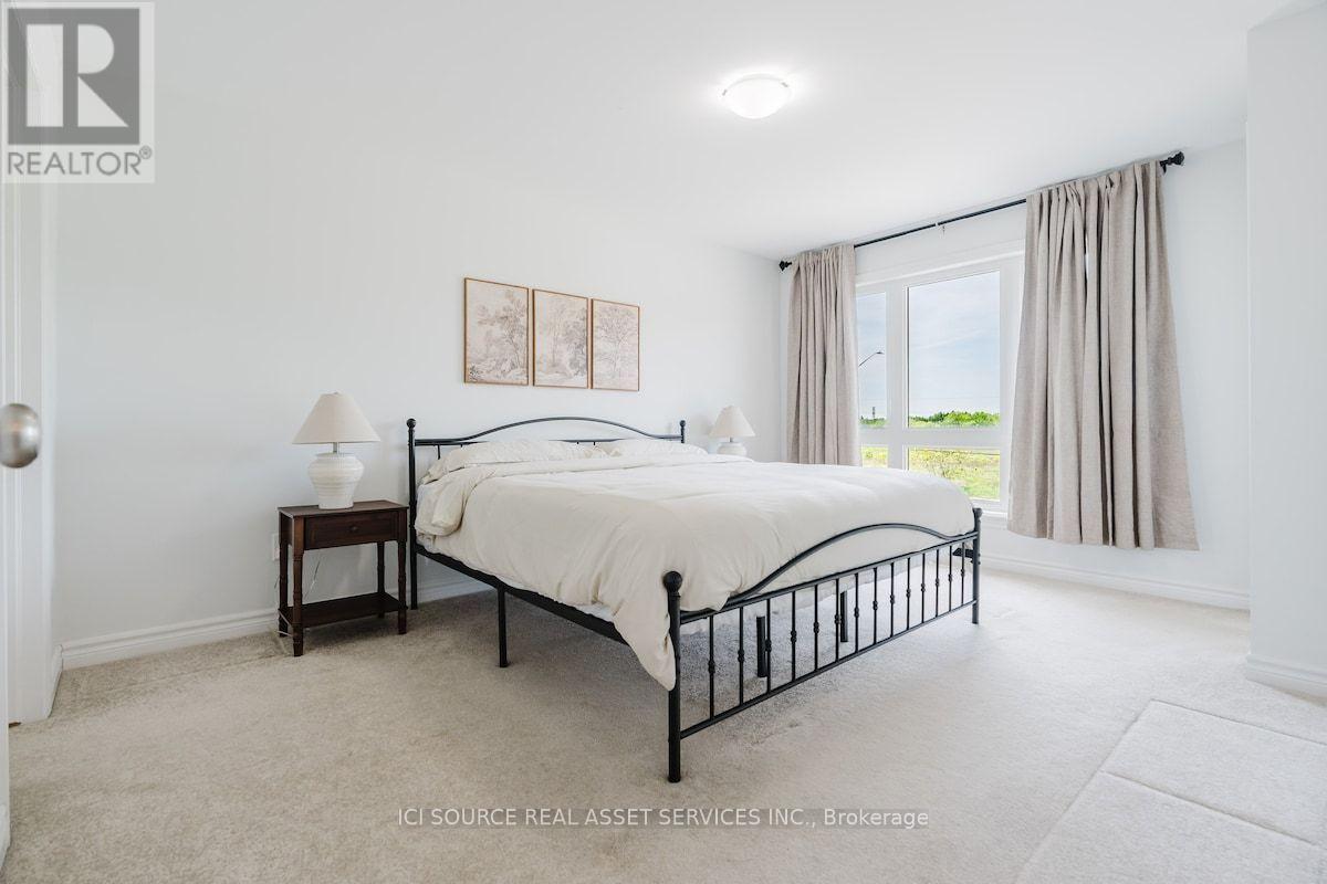 674 Capricorn Circle Property Photo 3
