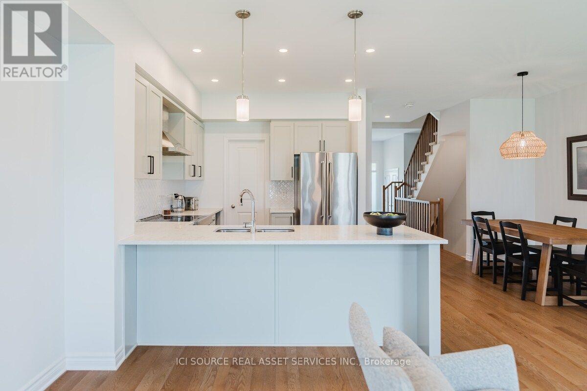 674 Capricorn Circle Property Photo 12