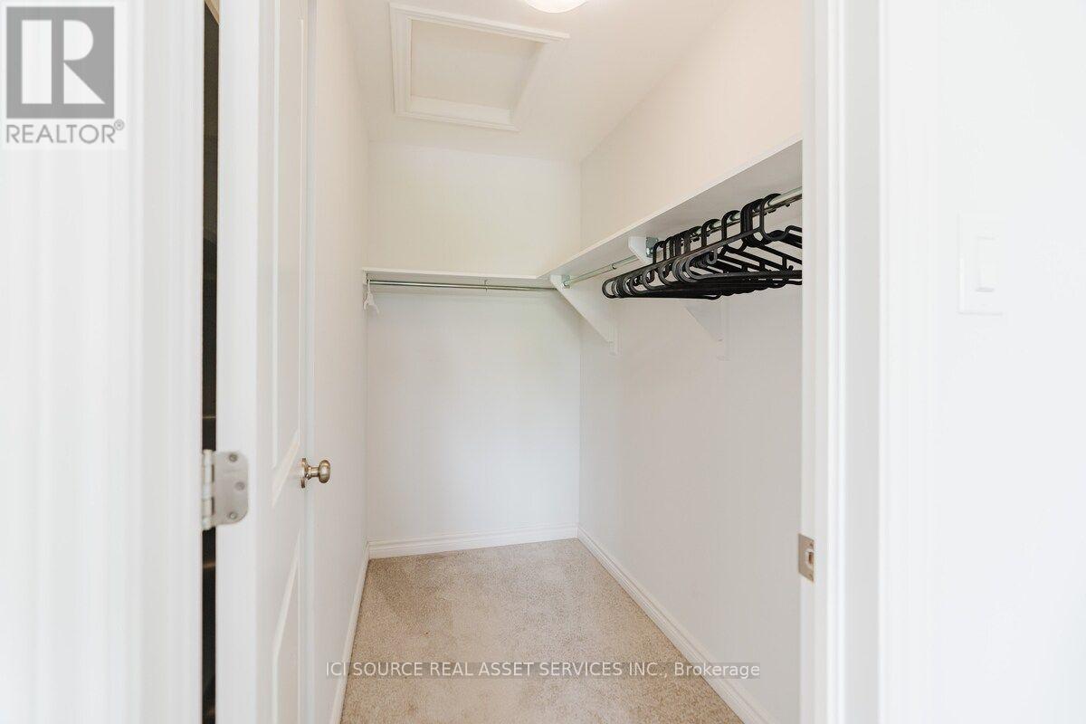 674 Capricorn Circle Property Photo 36