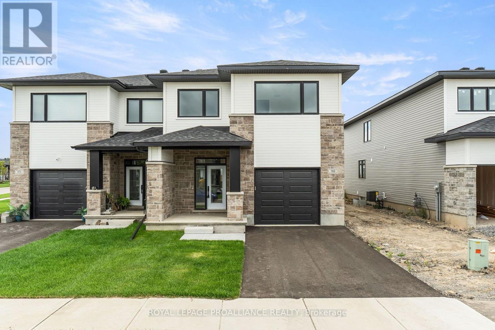 1169 Moore Street Property Photo 1