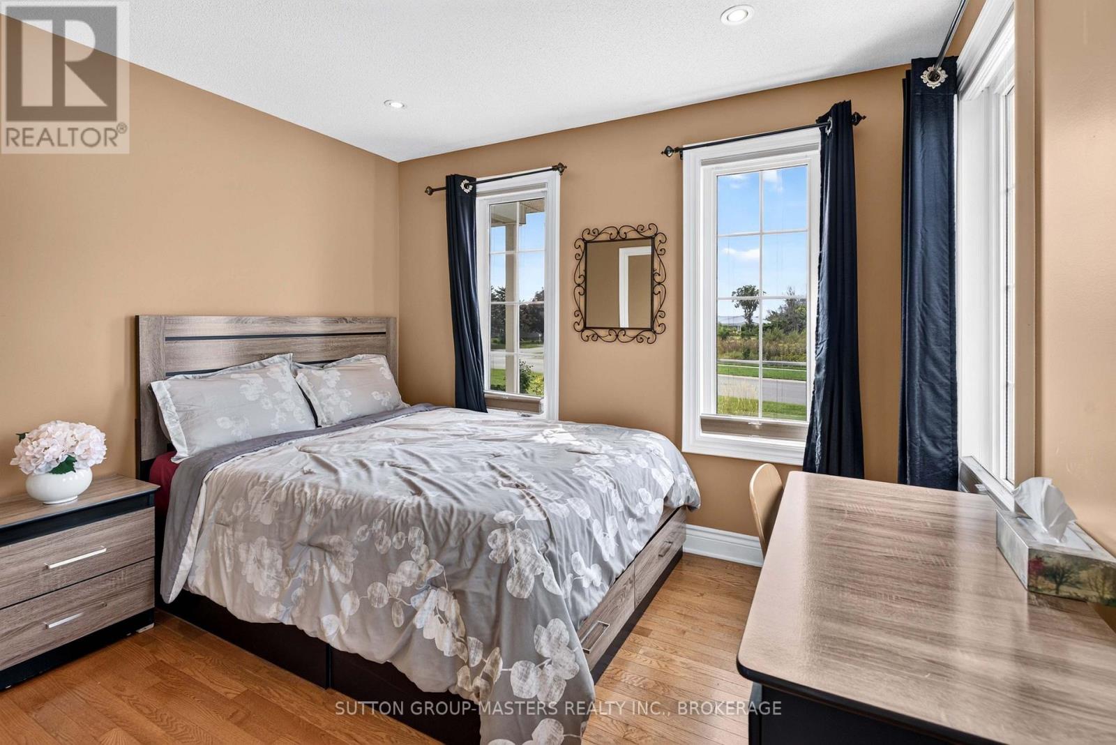 100 Britannia Crescent Property Photo 18