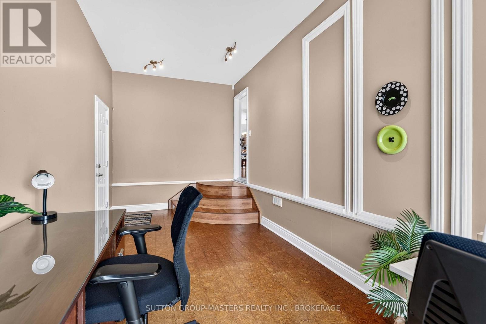 100 Britannia Crescent Property Photo 30