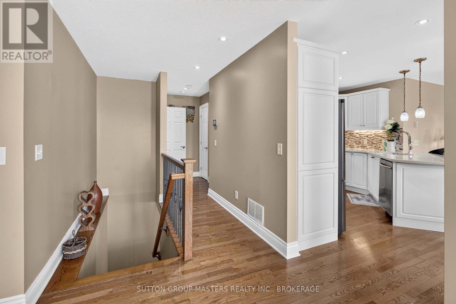 100 Britannia Crescent Property Photo 31