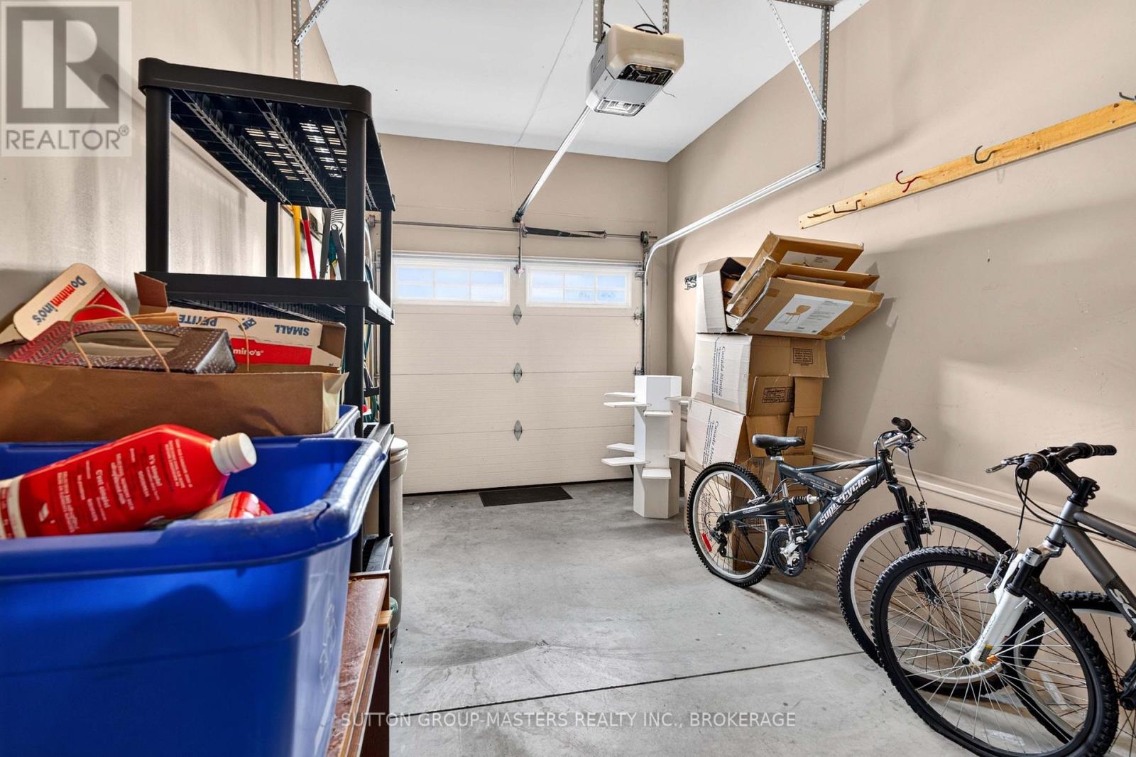 100 Britannia Crescent Property Photo 36