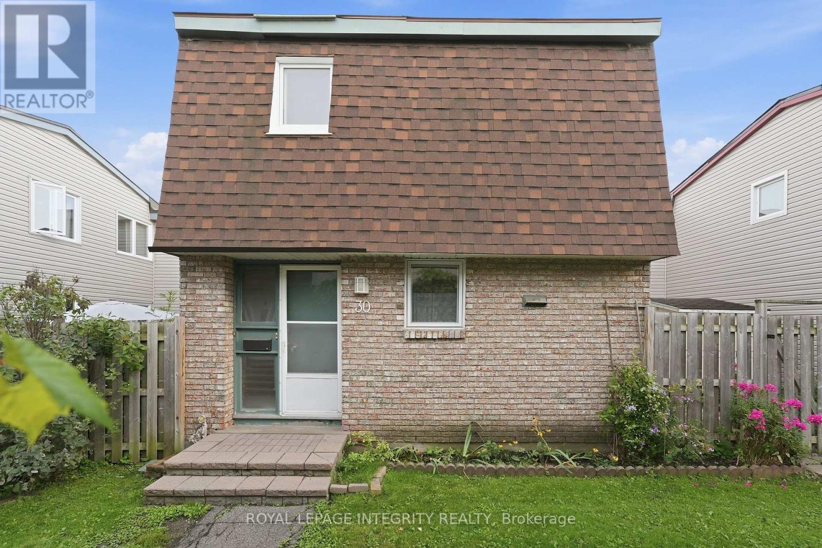 30 - 2057 Jasmine Crescent Property Photo 1