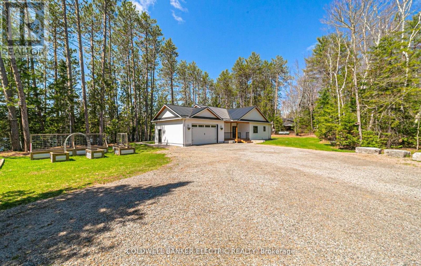 17 Ida Ho Lane Property Photo 42