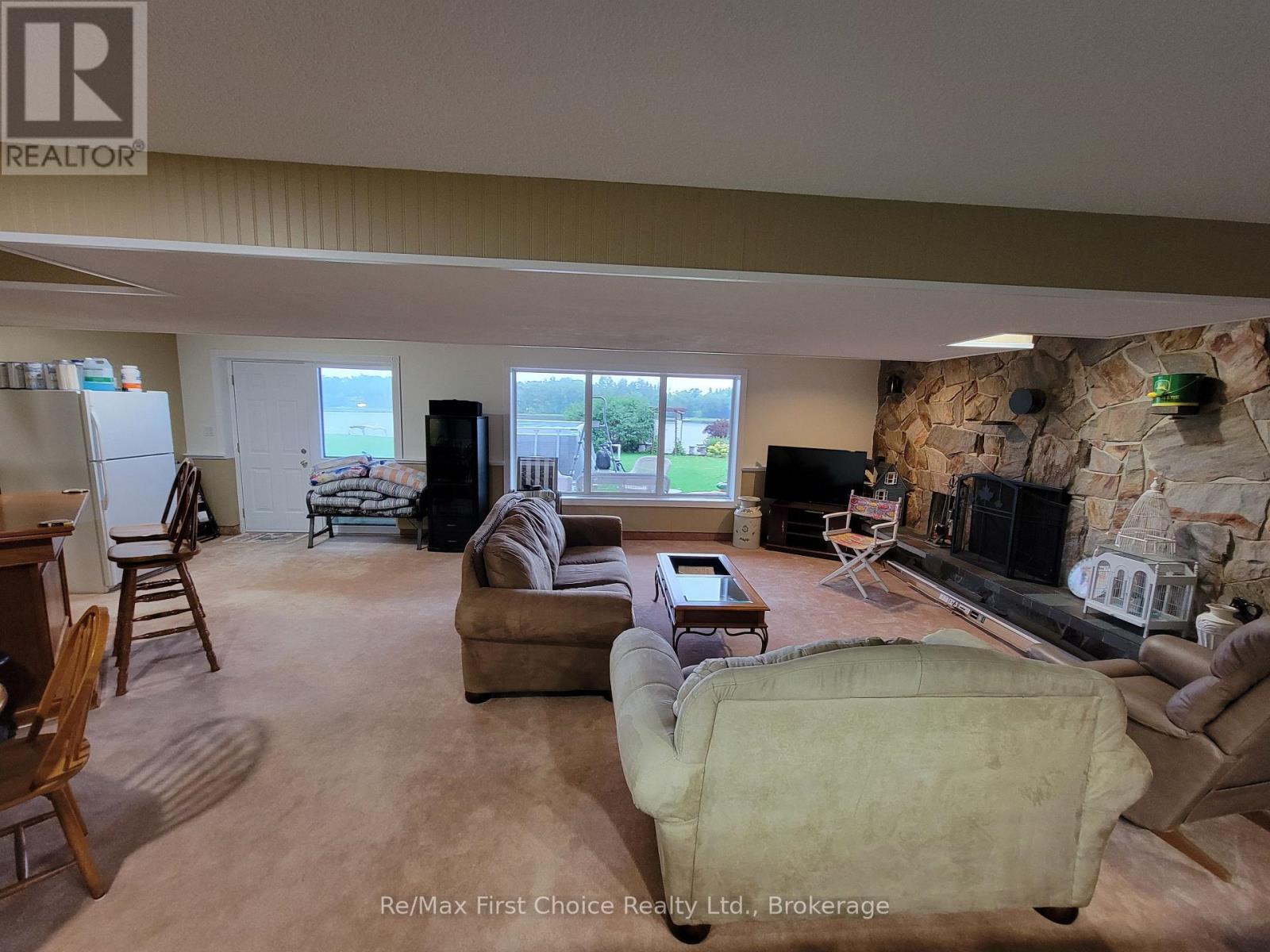 602 River Avenue E Property Photo 17