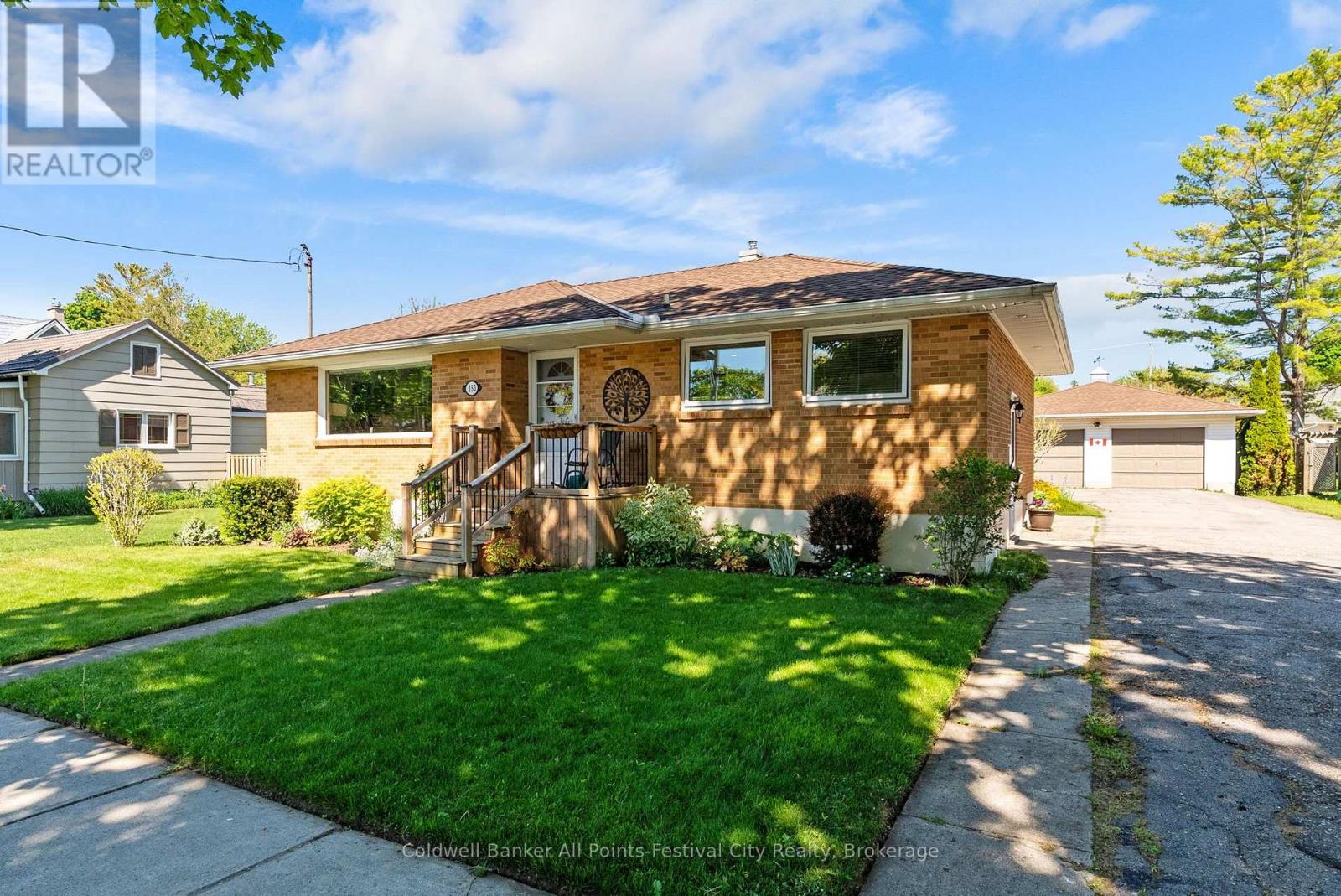 153 Warren Street Property Photo 1