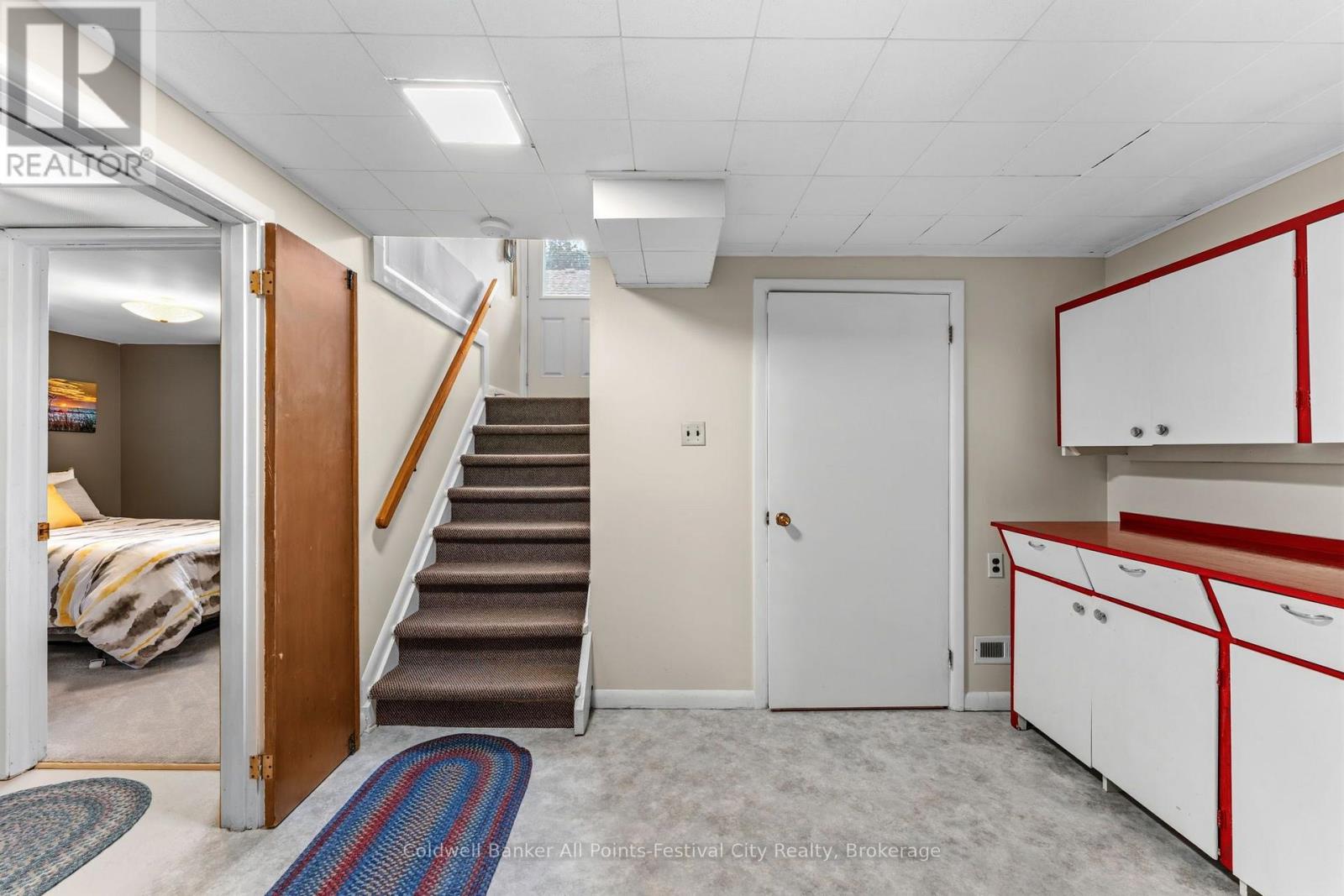 153 Warren Street Property Photo 23