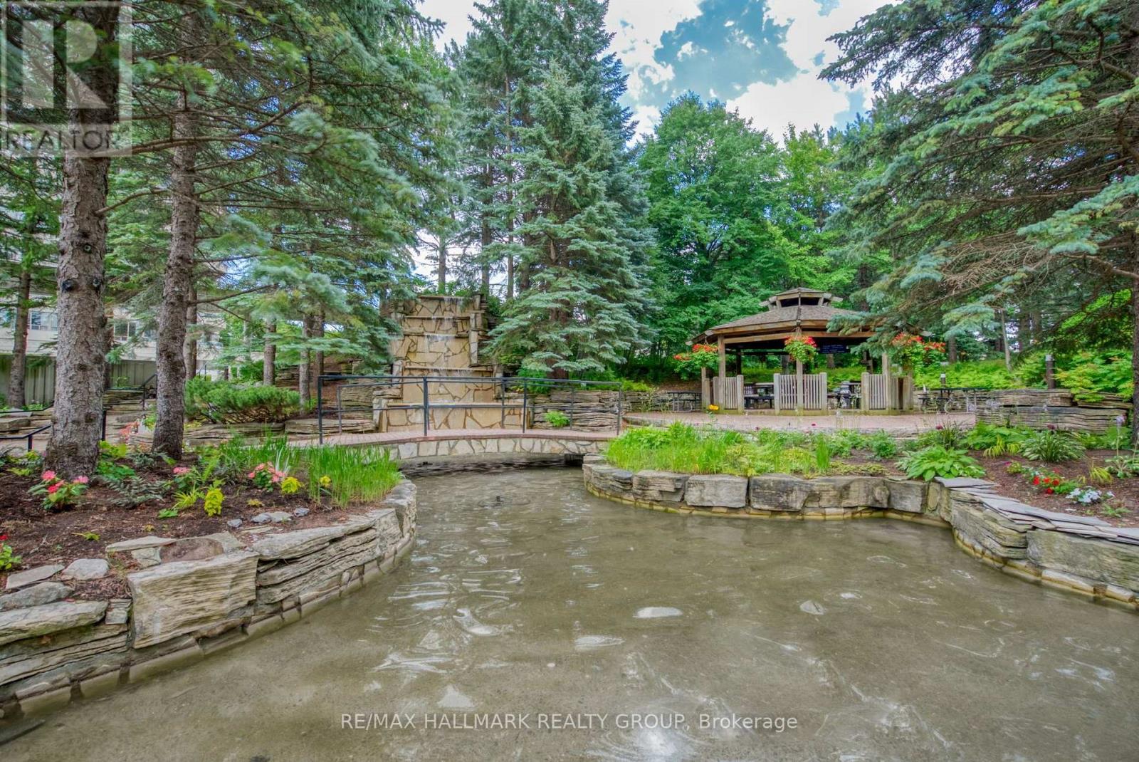 2402 - 1500 Riverside Drive Property Photo 33