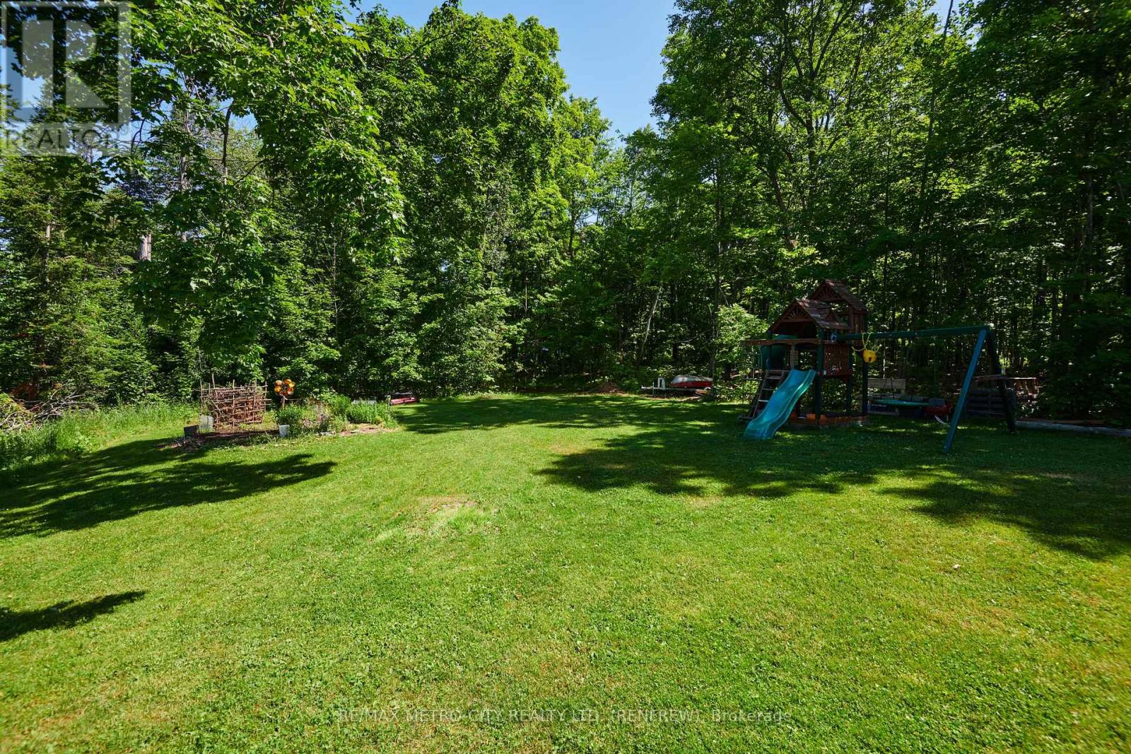 2069 Highway 132 Highway Property Photo 41