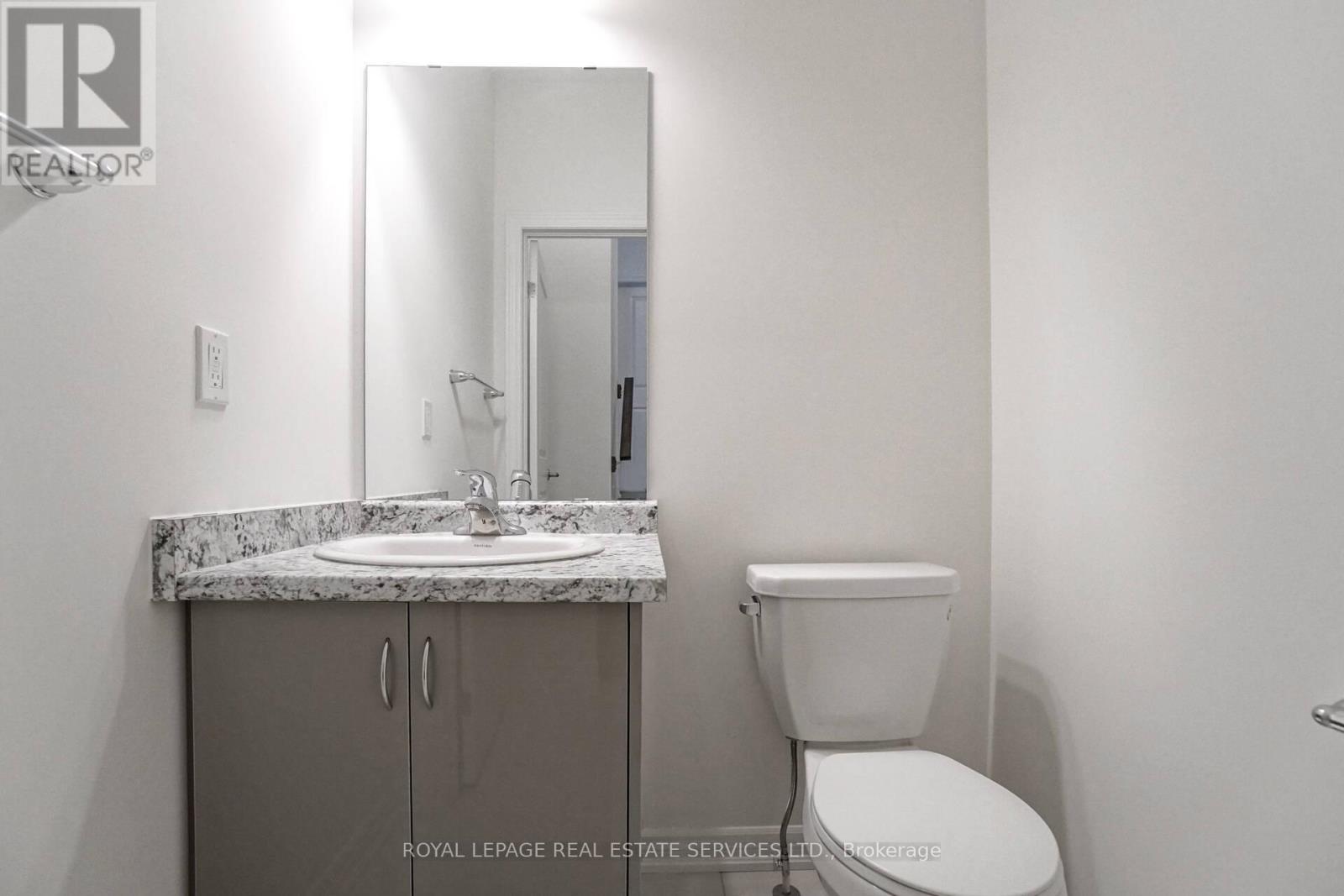 2 - 515 Garner Road W Property Photo 16