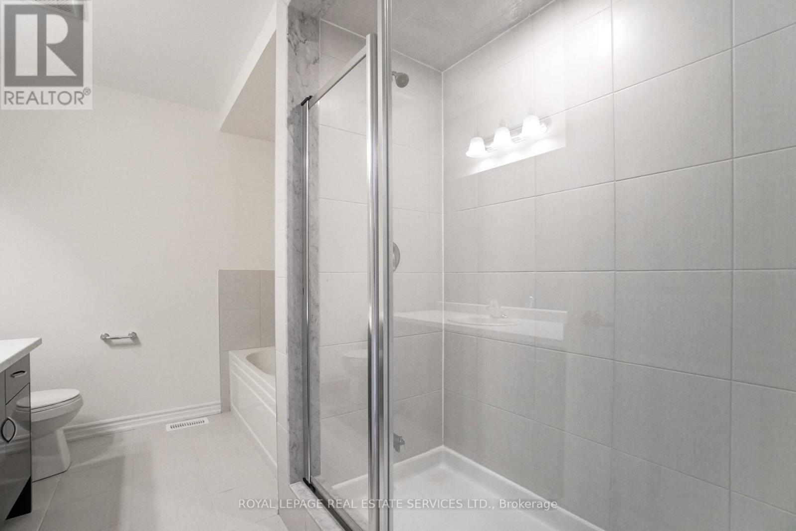 2 - 515 Garner Road W Property Photo 21