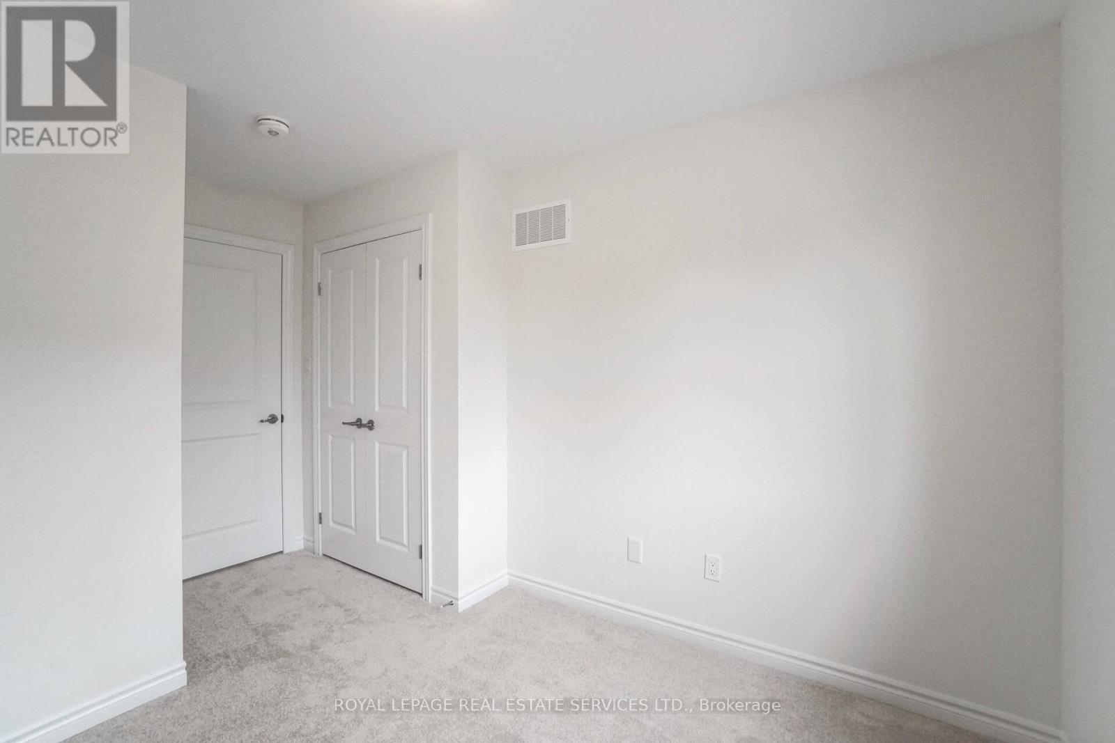 2 - 515 Garner Road W Property Photo 23