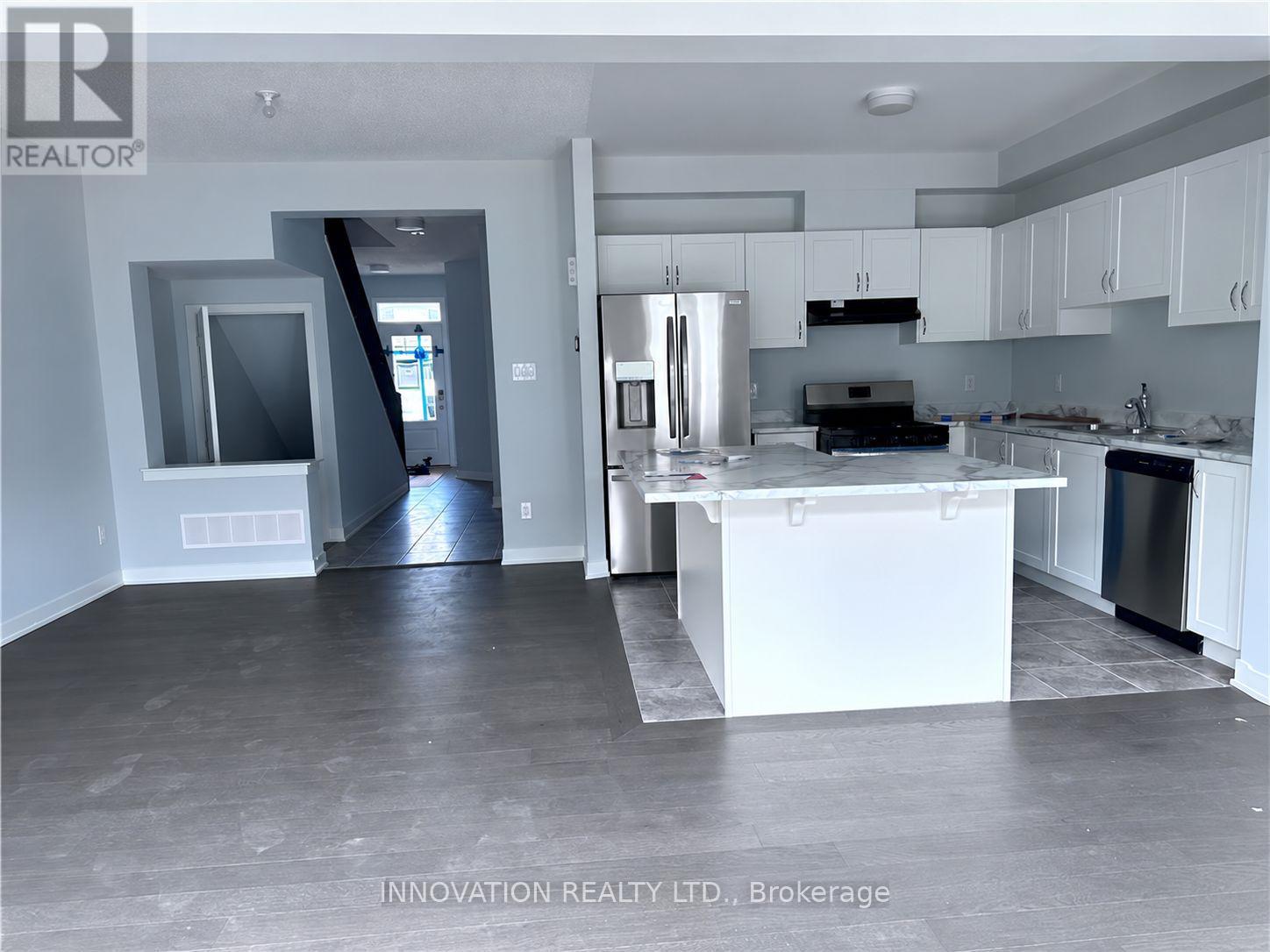 291 Billrian Crescent Property Photo 5