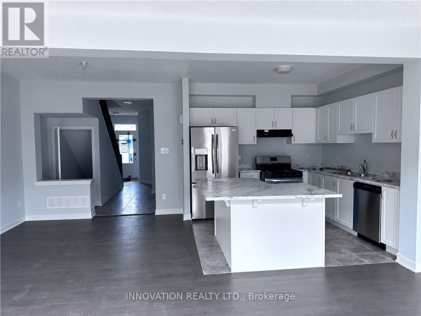 291 Billrian Crescent Property Photo 6