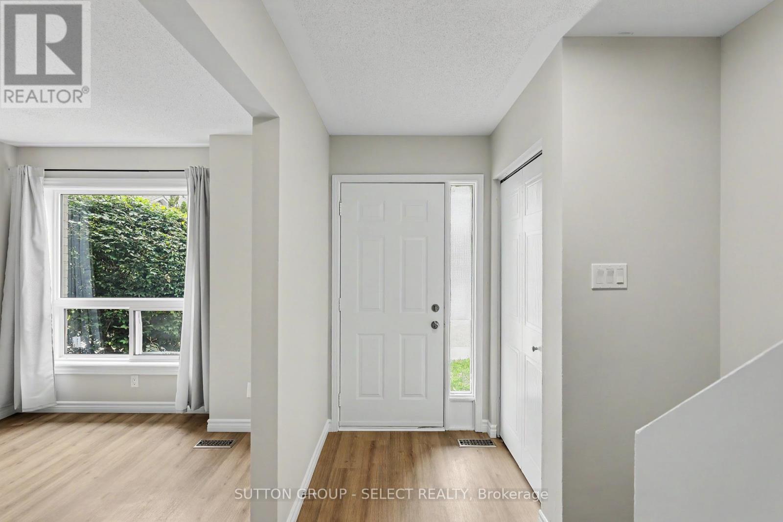 6 - 484 Third Street Property Photo 3