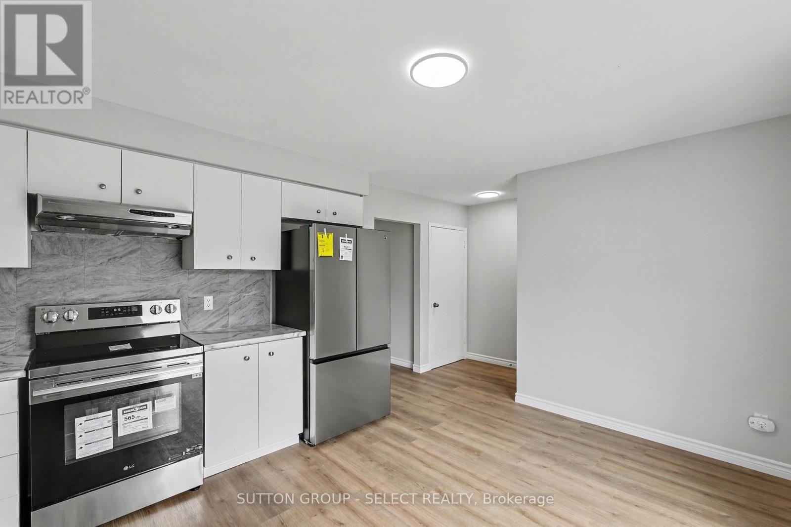 6 - 484 Third Street Property Photo 8