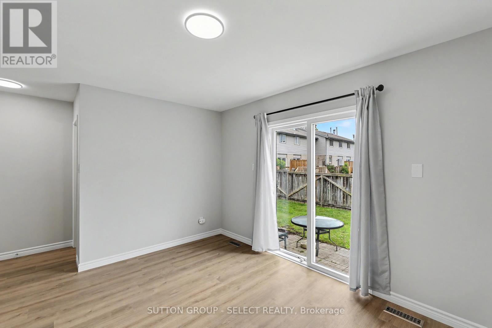 6 - 484 Third Street Property Photo 13
