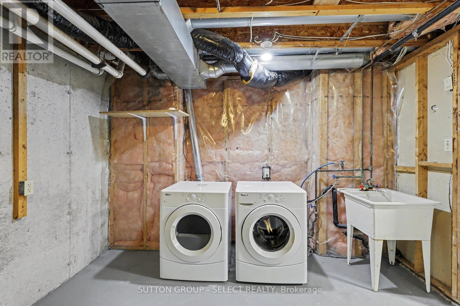 6 - 484 Third Street Property Photo 21