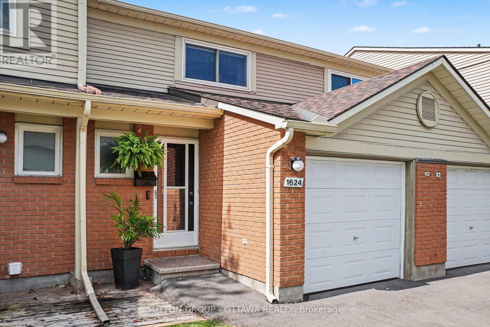 1624 Cheevers Crescent Property Photo 2