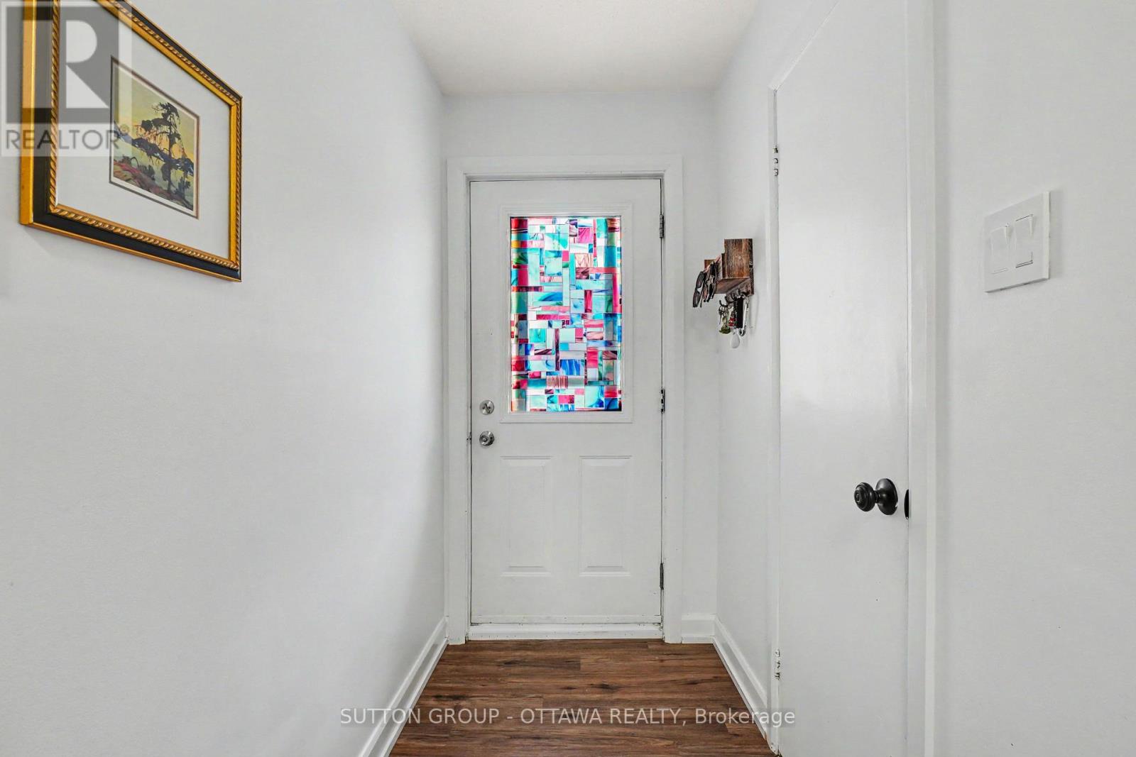 1624 Cheevers Crescent Property Photo 3