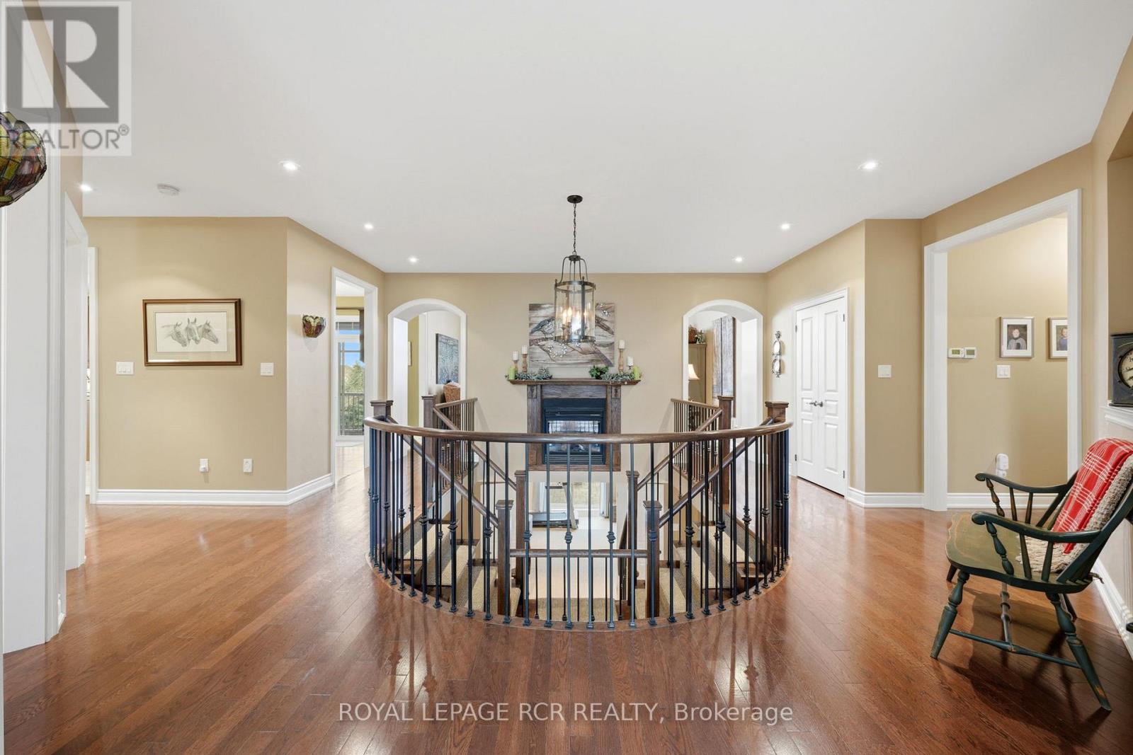 8 Masters Creek Boulevard Property Photo 6