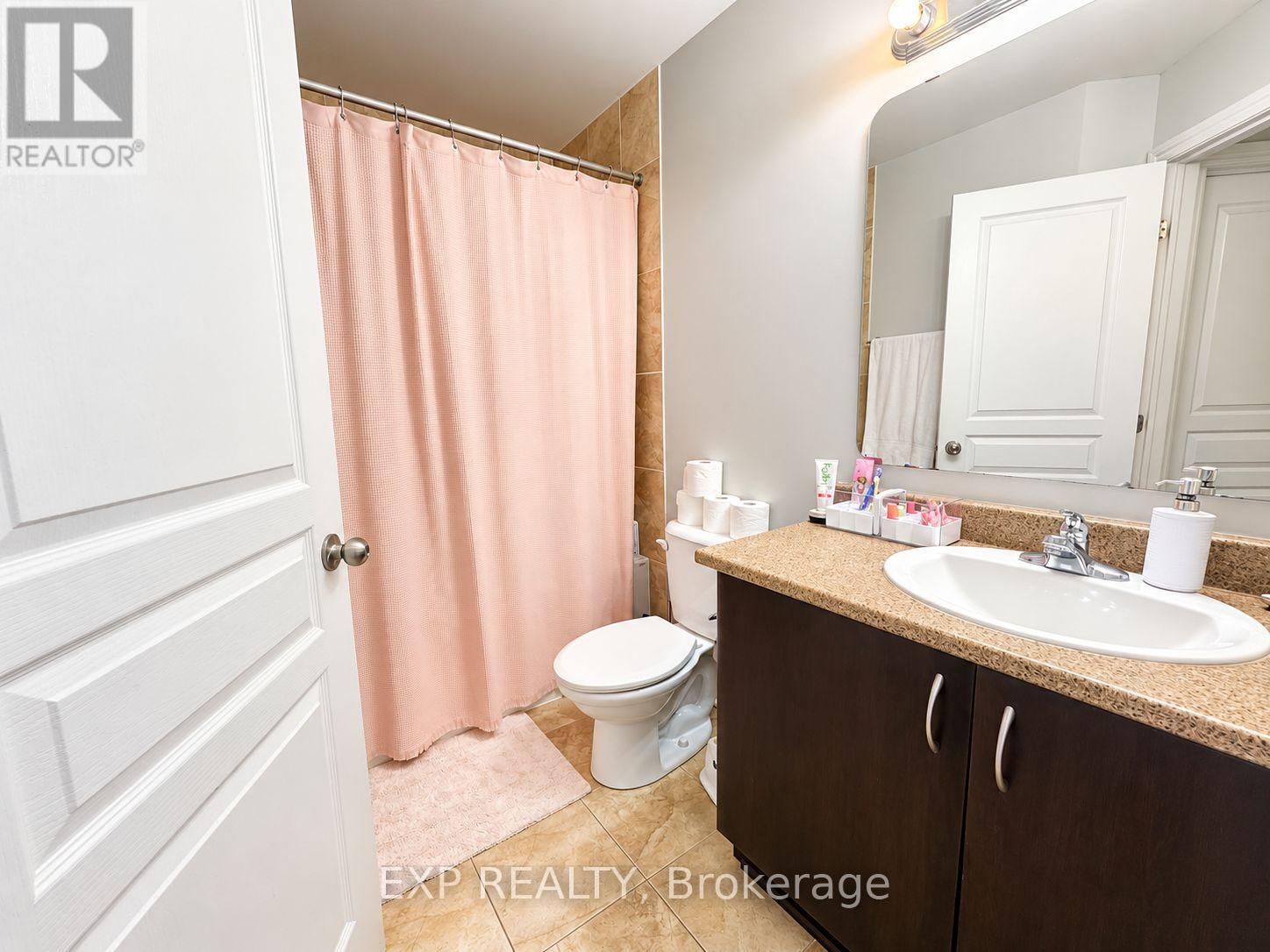 448 Foxhall Way Property Photo 14
