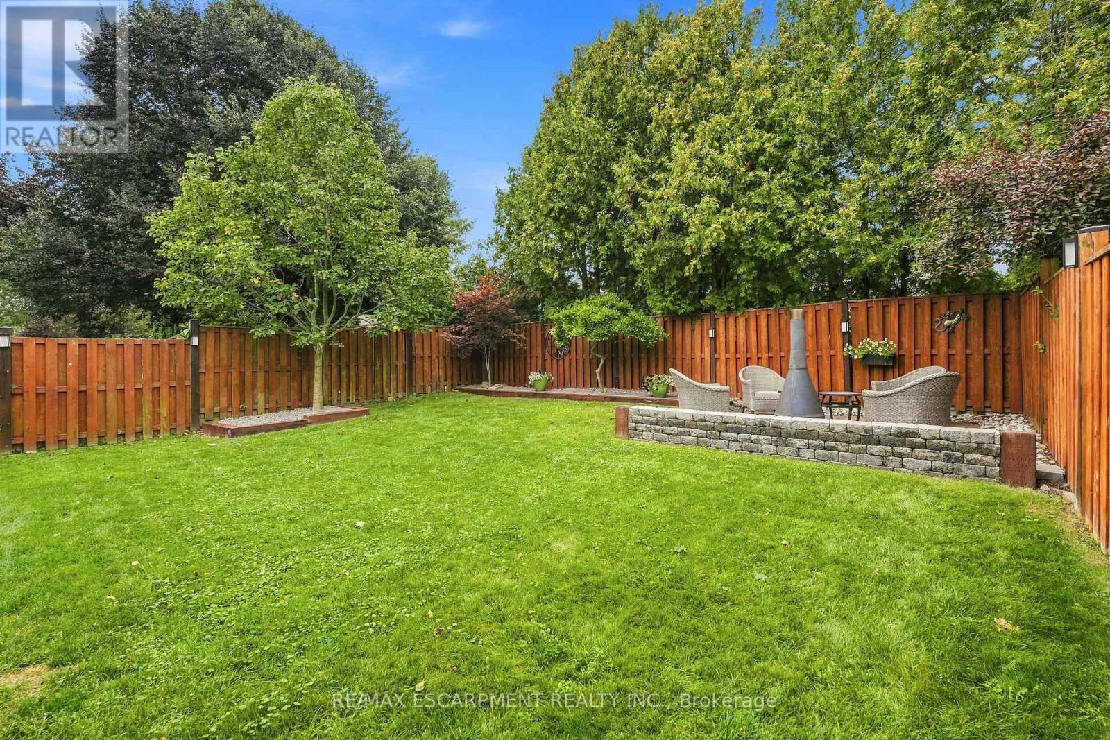 48 Bridgeport Crescent Property Photo 41
