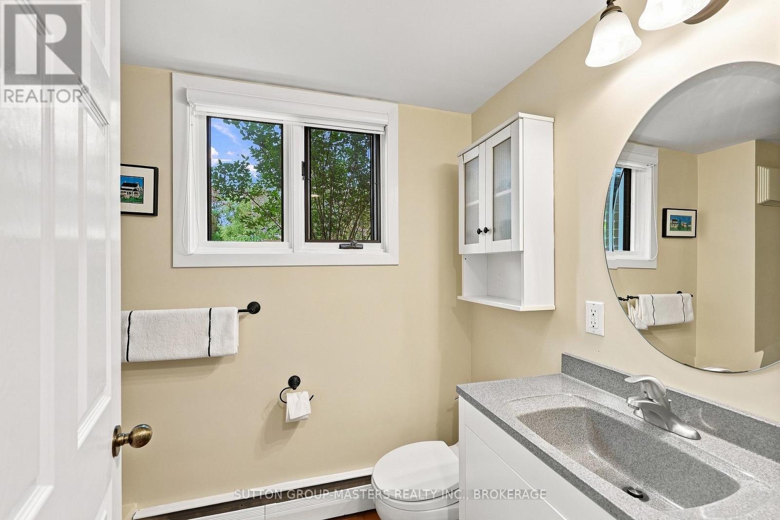 732 Centre Street Property Photo 45