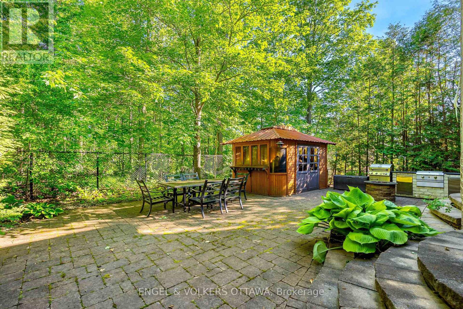 8 Glenrill Place Property Photo 42