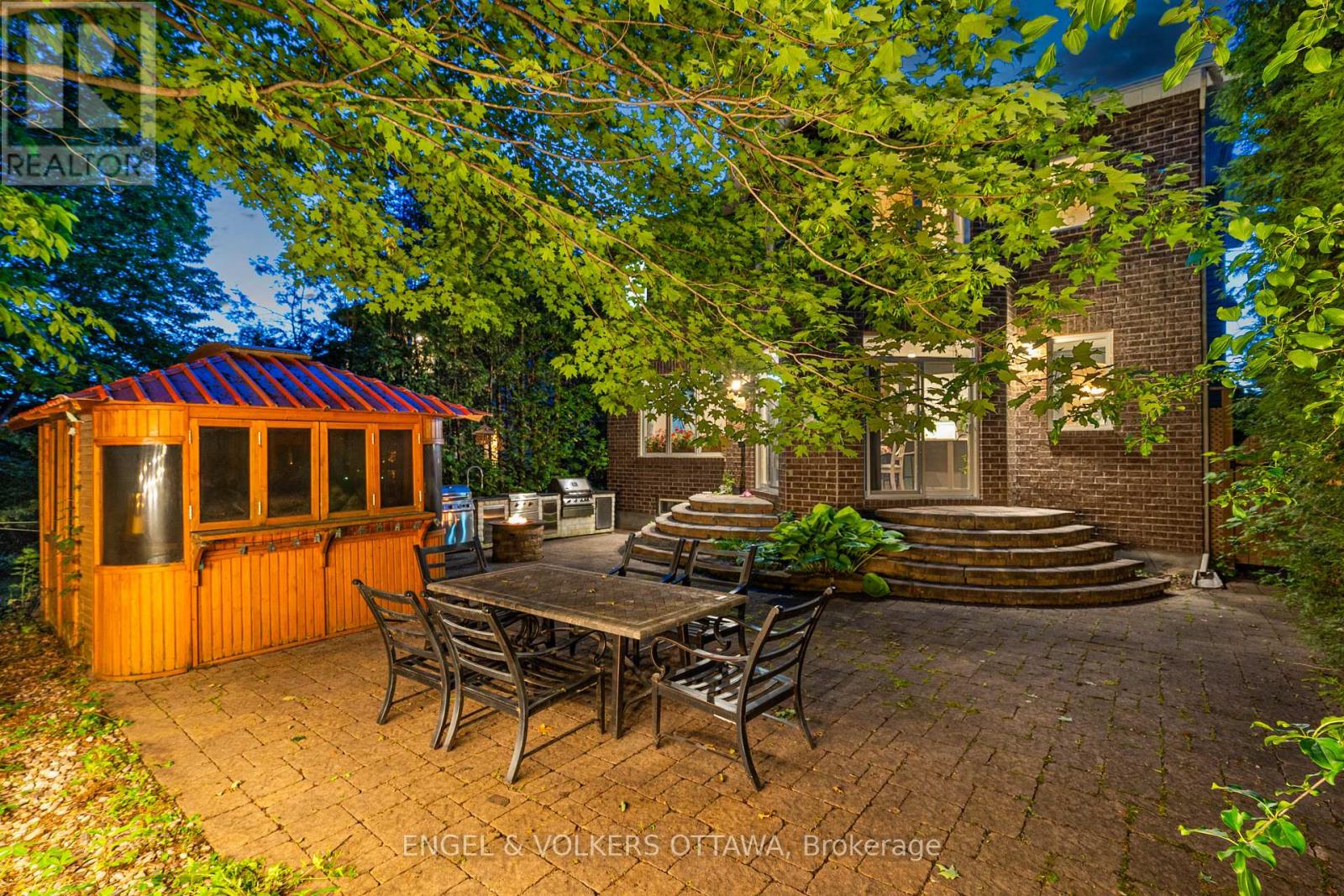 8 Glenrill Place Property Photo 44