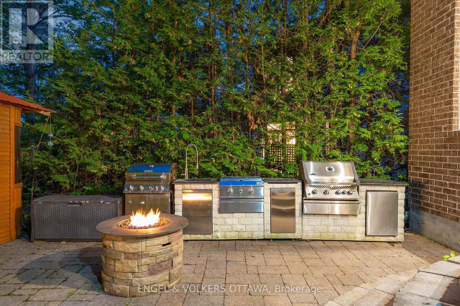 8 Glenrill Place Property Photo 46