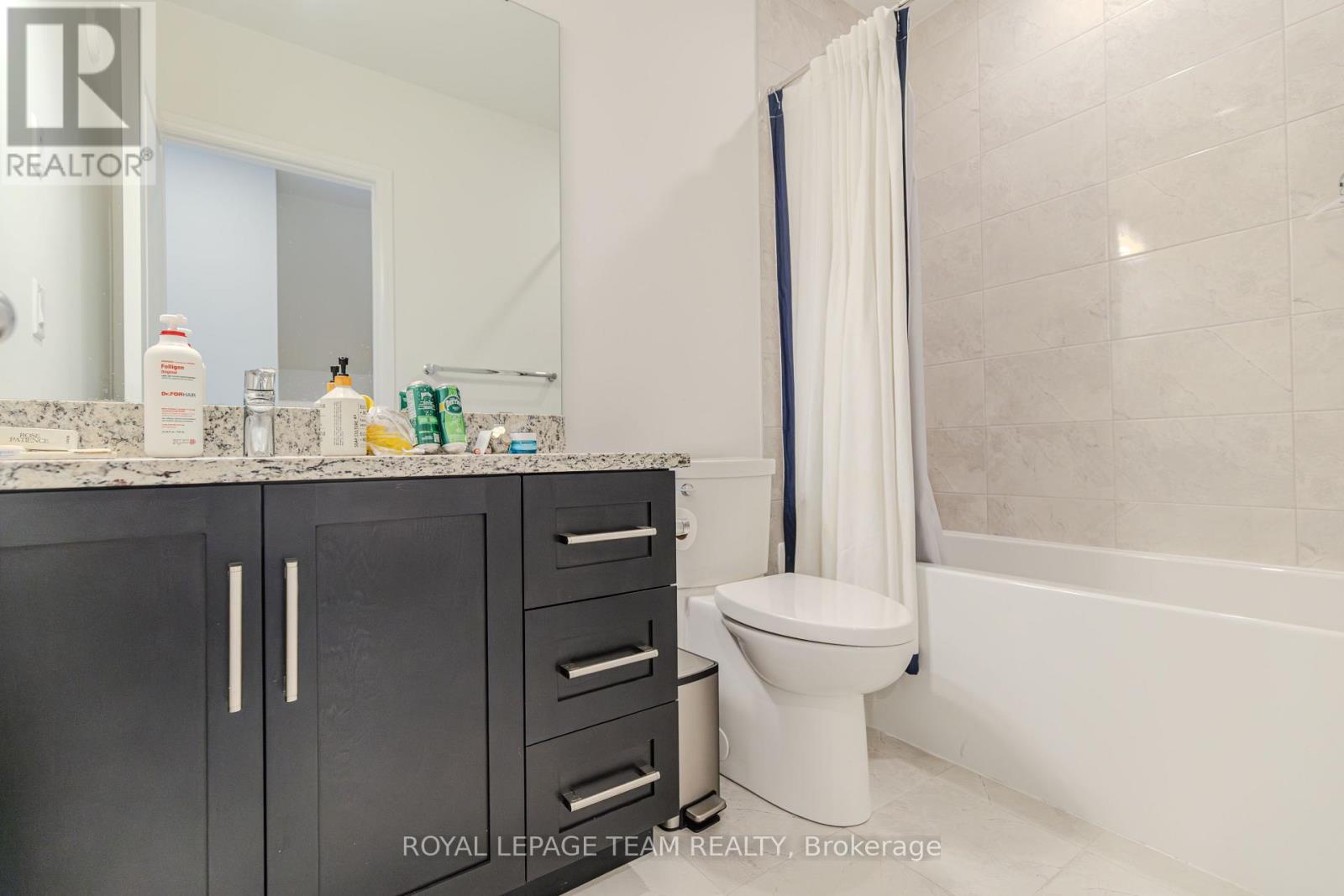 1407 Hemlock Road Property Photo 8