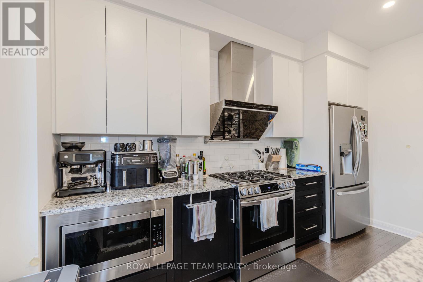 1407 Hemlock Road Property Photo 24