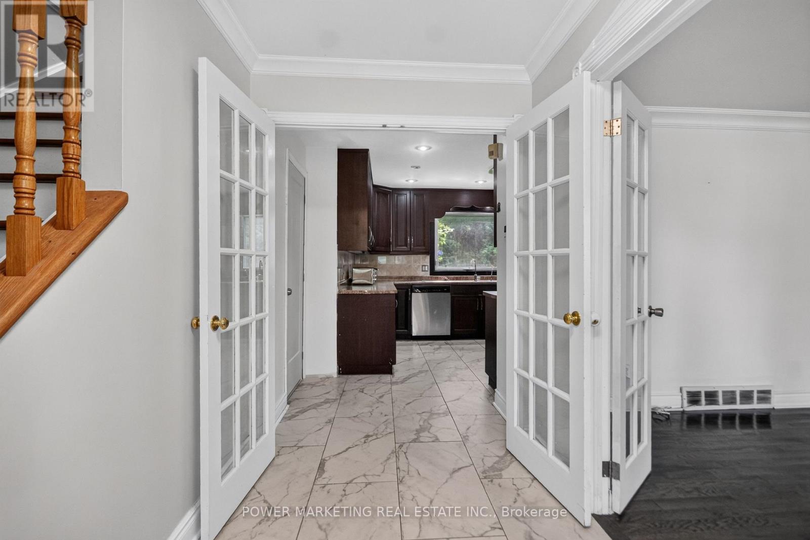58 Aero Drive Property Photo 4