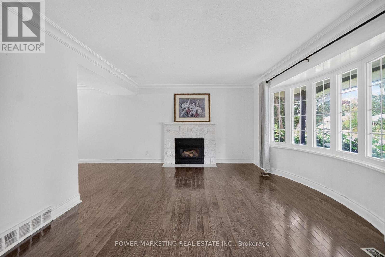 58 Aero Drive Property Photo 5
