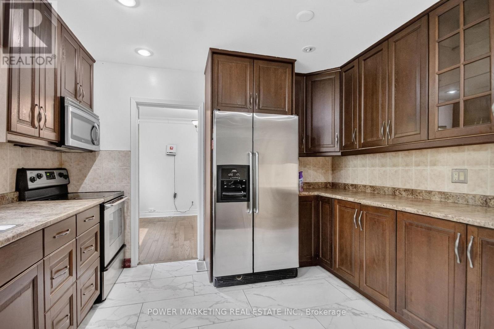 58 Aero Drive Property Photo 18