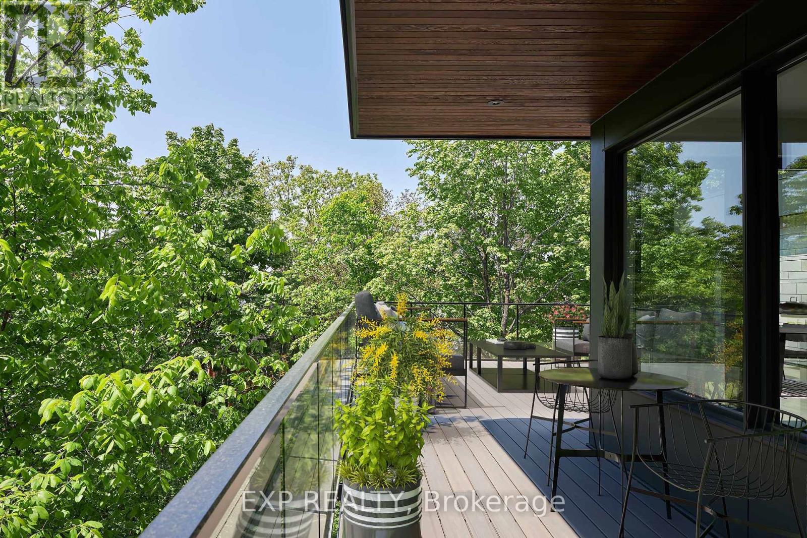32 Clovelly Road Property Photo 4