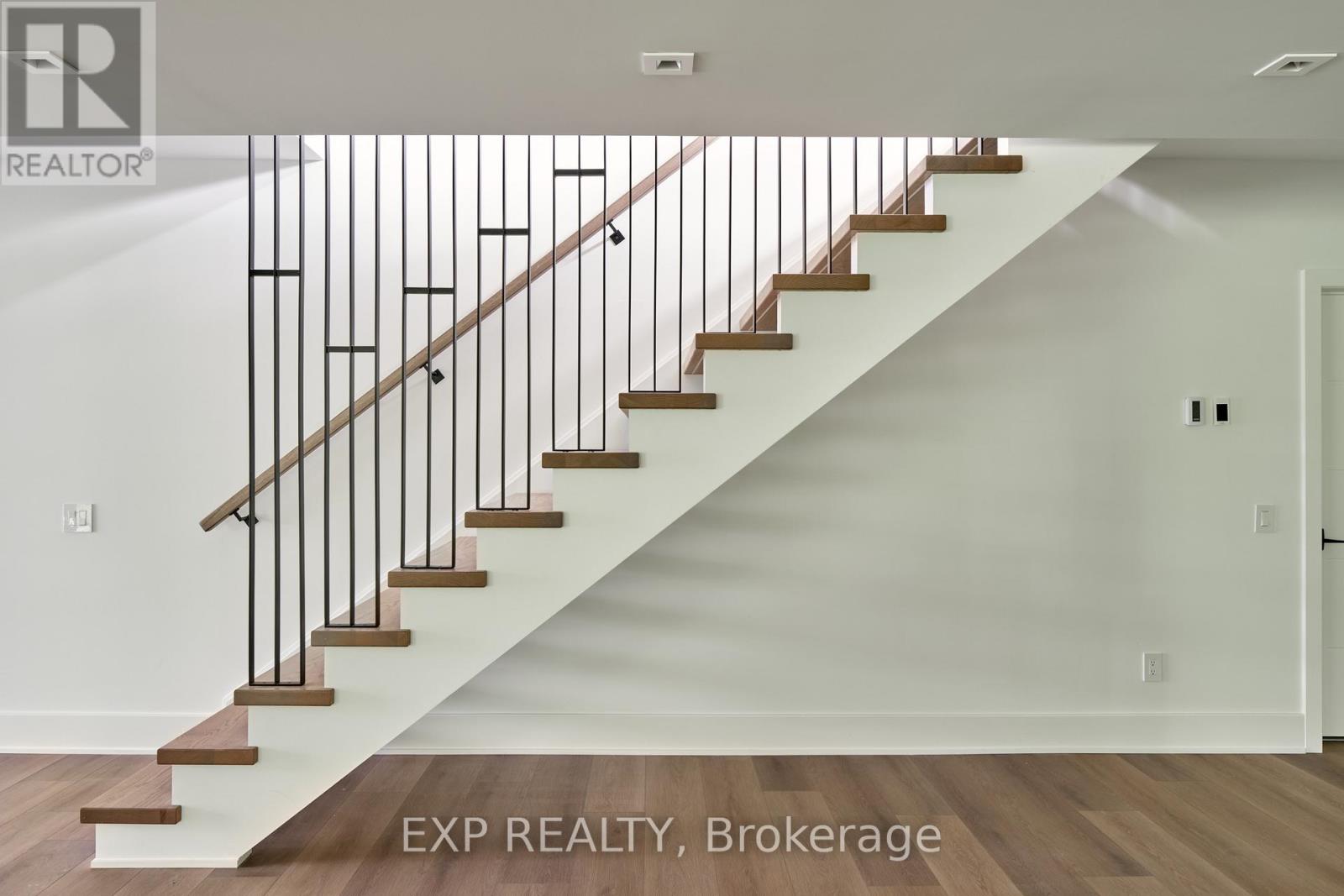 32 Clovelly Road Property Photo 15
