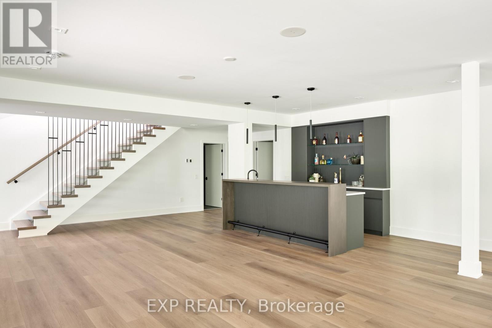 32 Clovelly Road Property Photo 18