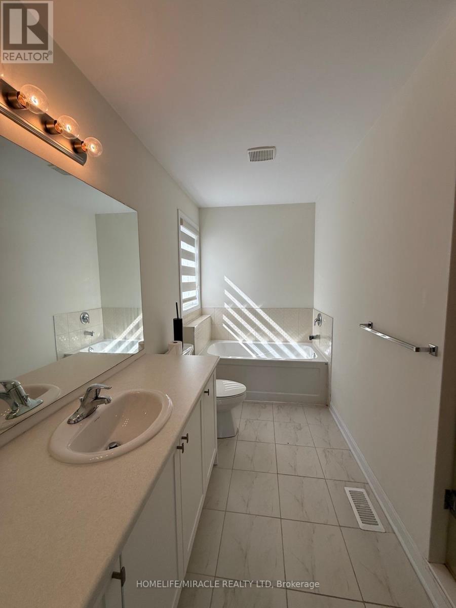 128 Oakmont Drive Property Photo 6
