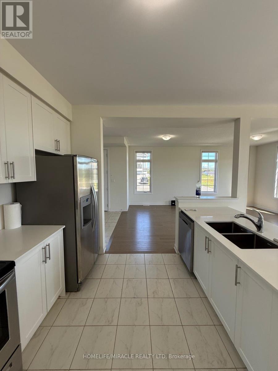 128 Oakmont Drive Property Photo 8