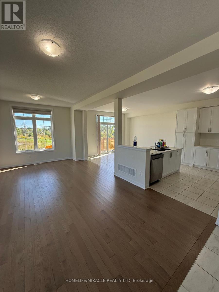 128 Oakmont Drive Property Photo 13
