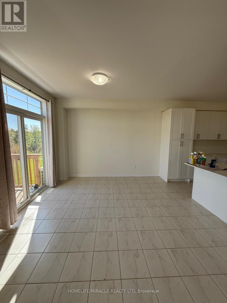 128 Oakmont Drive Property Photo 16