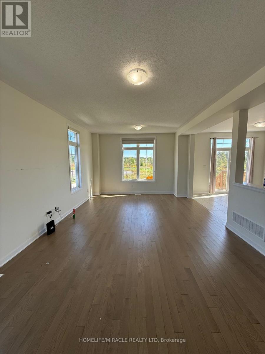 128 Oakmont Drive Property Photo 18