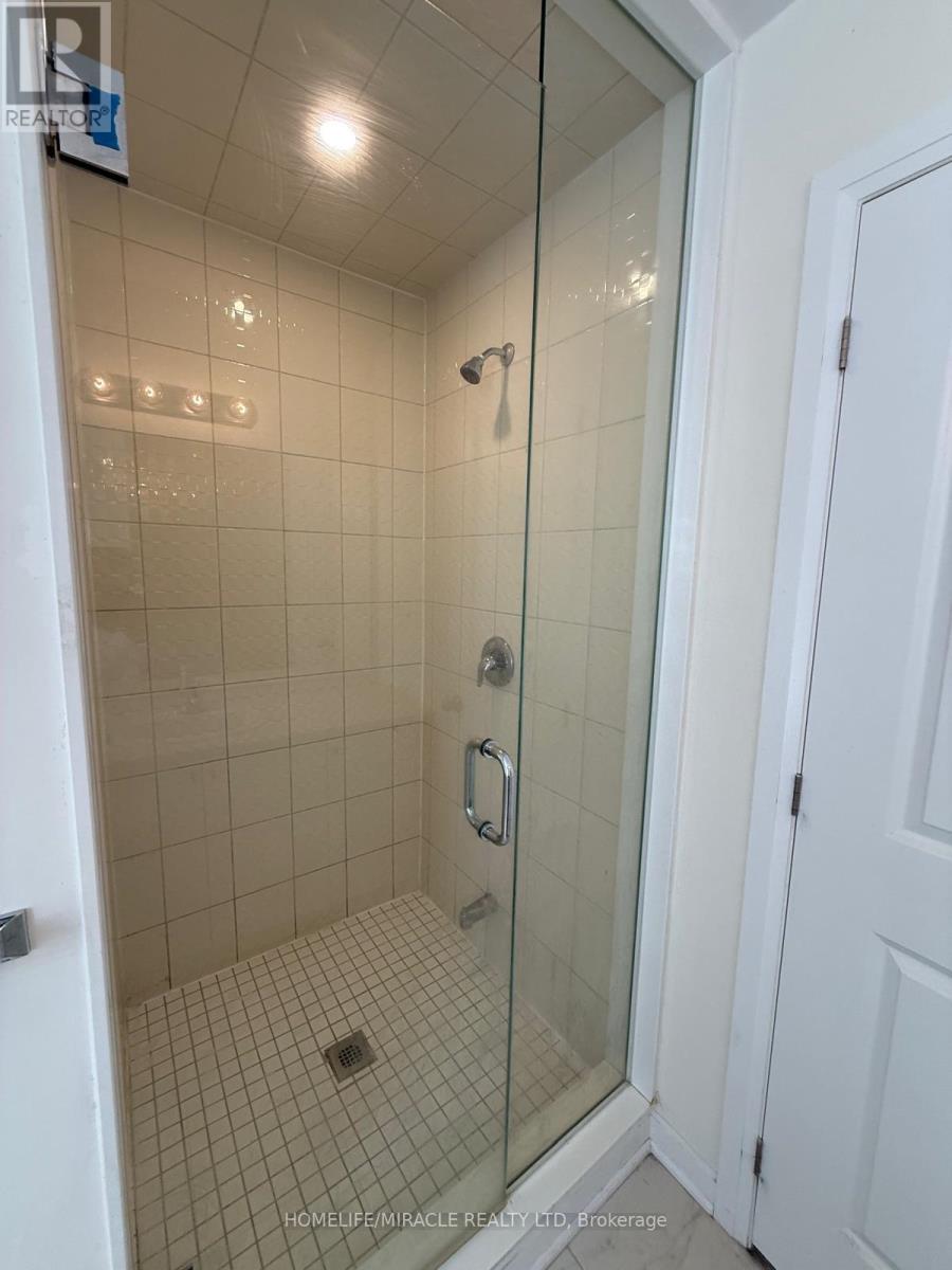 128 Oakmont Drive Property Photo 33
