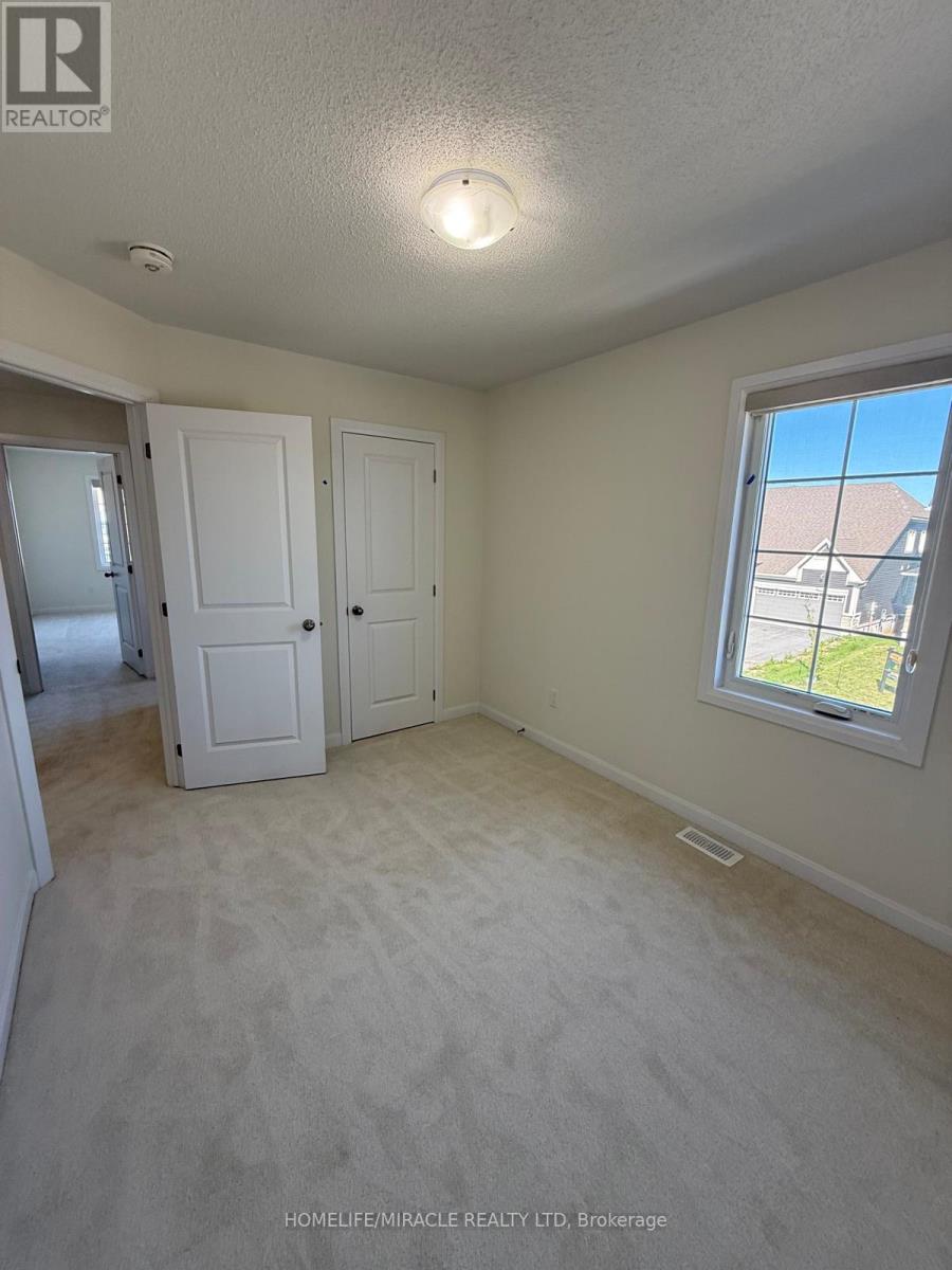 128 Oakmont Drive Property Photo 40