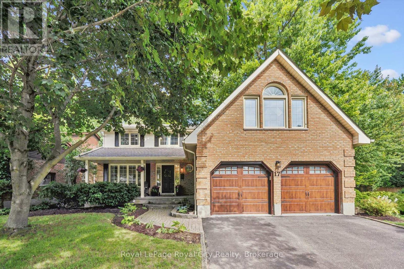 17 Sugarbush Place Property Photo 1